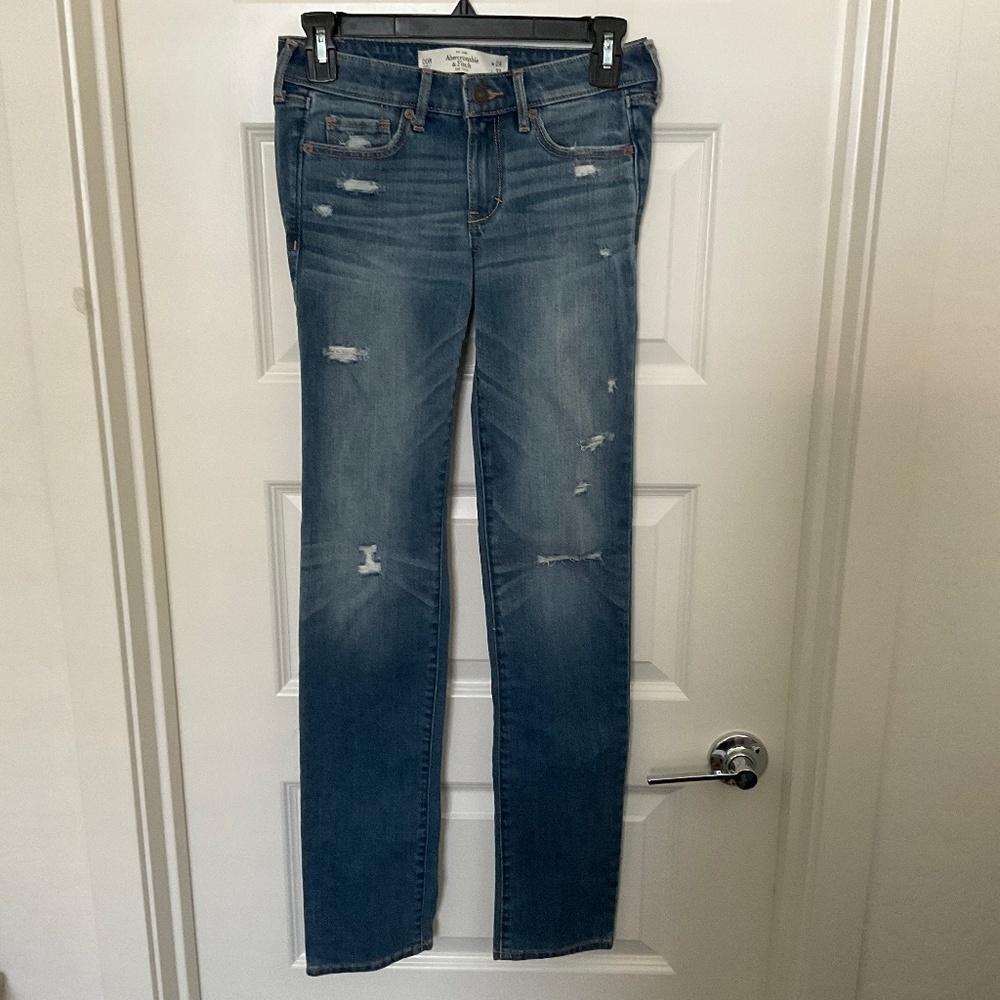 Abercrombie & Fitch Distressed Skinny Jeans - Dark Wash - Size 00/24 - Picture 1 of 12